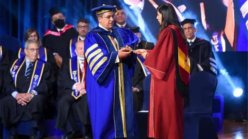 بالصور .. ننشر تفاصيل حفل تنصيب الدكتور محمد لطفي الرئيس الخامس للجامعة البريطانية فى مصر