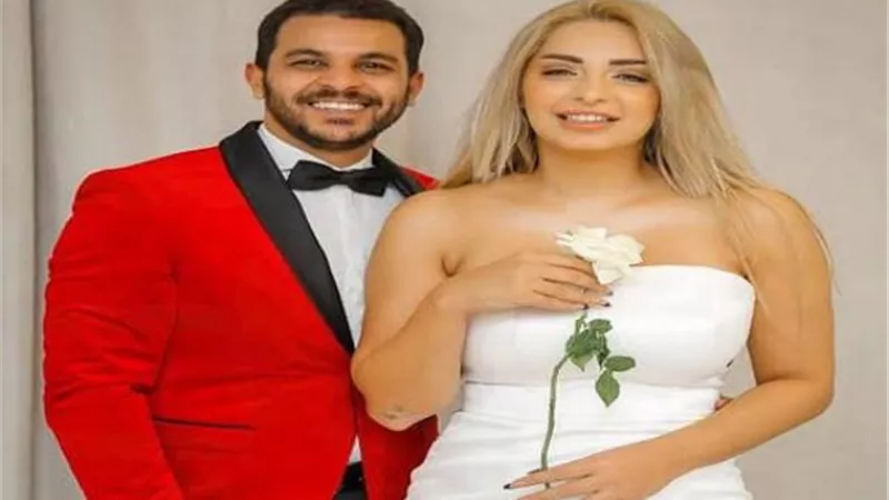 أول تعليق من محمد رشاد بعد انفصاله عن مي حلمي