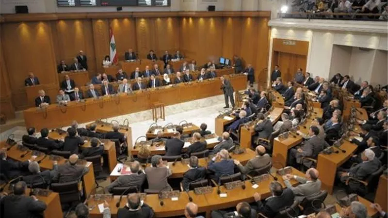 عاجل..البرلمان اللبناني يوافق على إعلان حالة الطوارئ في البلاد