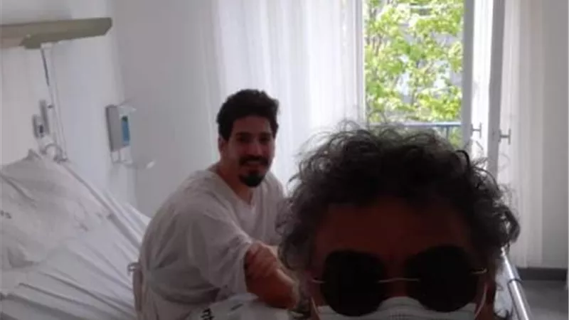 بالصور .. رئيس بيت العائلة المصرية بألمانيا يطمئن المصريين علي اليوتيوبر خالد جاد