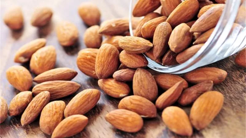 اللوز.. علاج رباني للكثير من الأمراض.. تعرف علي فوائده
