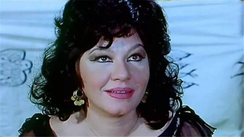 ”نقابة المهن التمثيلية” تنعى الفنانة شويكار
