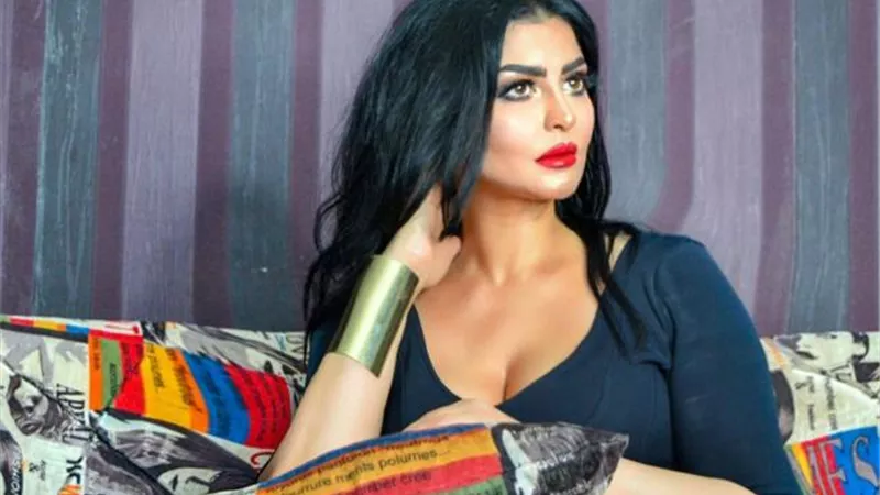 بإطلالة كلاسيكية.. ناهد عفيفي تستعد لنشاط فني جديد بأحدث جلسة تصوير