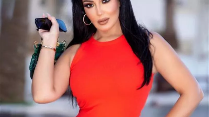سمية الخشاب تشعل مواقع التواصل الاجتماعى فى أحدث جلسة تصوير