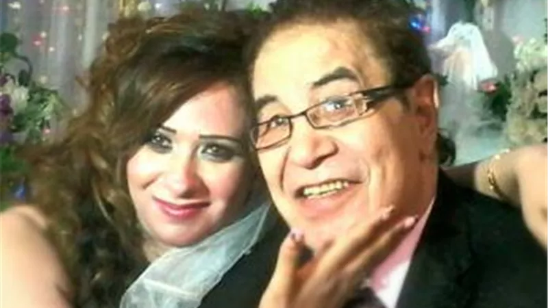 بصور من حفل زفافهما.. زوجة سعيد طرابيك تحتفل بعيد زواجهما الخامس