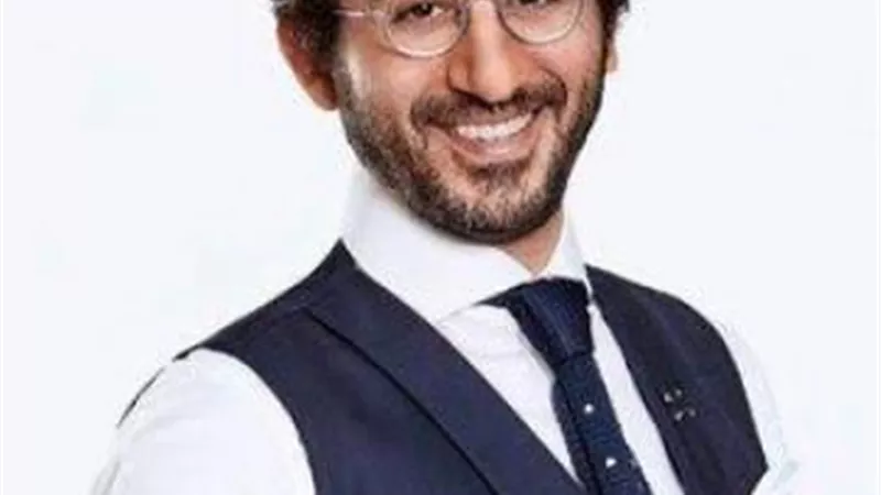 أحمد حلمى يواصل تصوير فيلم ”العيل”