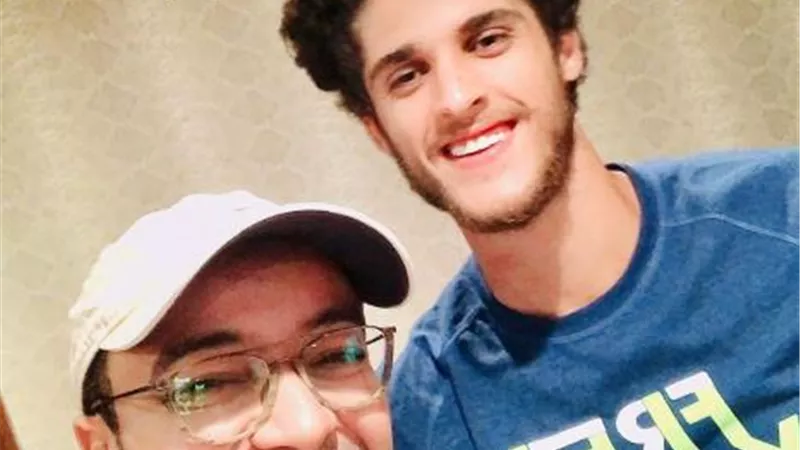قمر الأهلي أحمد الشيخ برفقة حسام داغر من كواليس ”صباحية مباركة”