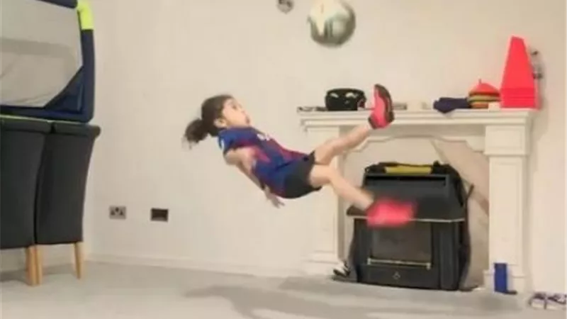 لا يتجاوز عمره الـ 6سنوات.. كل ما تريد معرفته عن «ميسي الصغير»