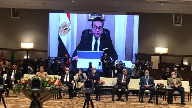 عبد الغفار يشارك في الدورة الـ 18 من مؤتمر وزراء التعليم العالي العرب بالجزائر