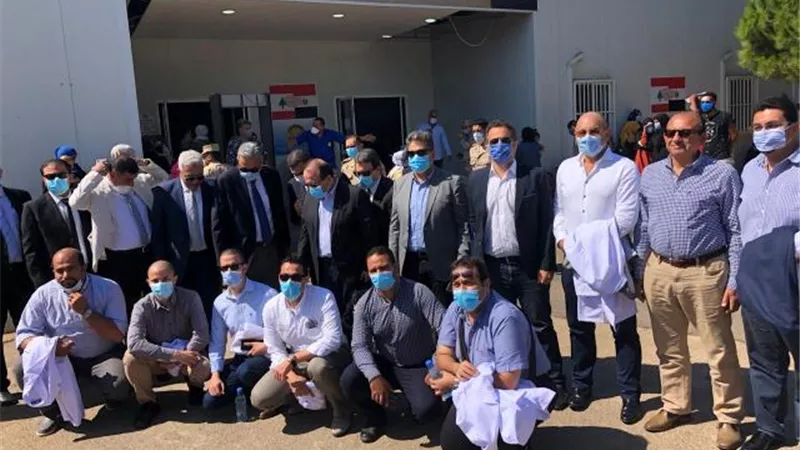 8 أطباء من أساتذة طب القصر العيني ضمن الفريق الطبي المصرى لتقديم الدعم للشعب اللبناني