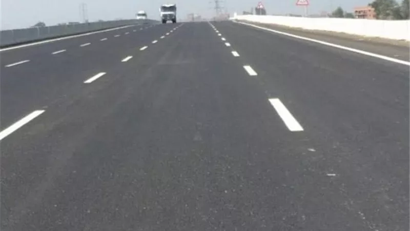 إعادة فتح طريق شبرا - بنها الحر بعد زوال الشبورة