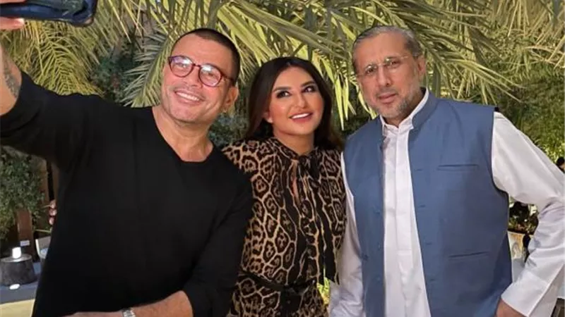 دويتو غنائي أم صداقة فنية.. سر الصورة التى جمعت الهضبة عمرو دياب بشذي حسون
