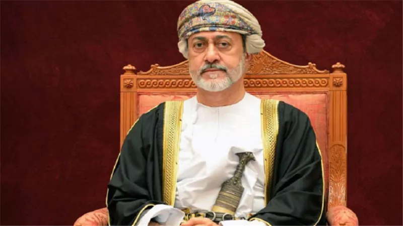 مرسوم سلطاني بإعادة هيكلة الحكومة العمانية