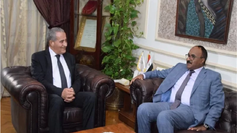 التموين والصناعات السودانية تناقشان آليات تحقيق الأمن الغذائي لشعب وادي النيل