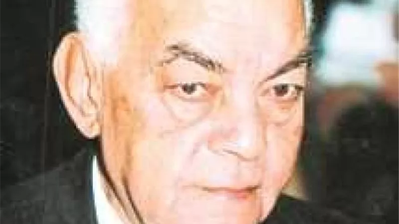 أحمد رشدى .. حكايات وأسرار وزير الداخلية الذى عشقه المصريون