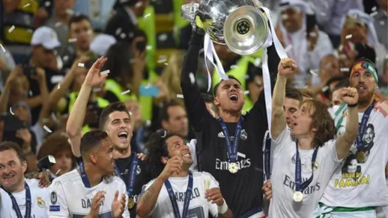 ”يويفا” يرجح إقامة السوبر الأوروبي بحضور جماهيري