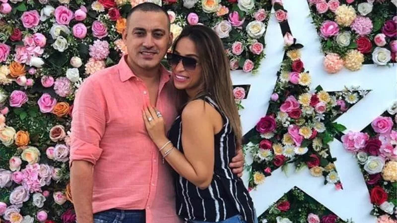 محمد دياب يتغزل في زوجته بعيد ميلادها: أحلى حاجة في حياتي