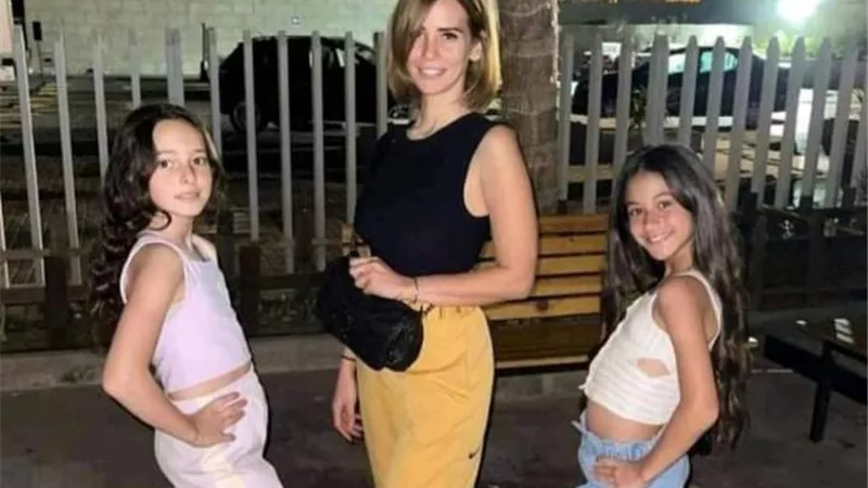 الحلوين أوى.. إيمان العاصى تجذب أنظار جمهورها بصورة لها عبر ”فيس بوك”