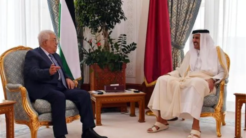 تفاصيل ما دار فى الاتصال الهاتفي بين أمير قطر والرئيس الفلسطيني