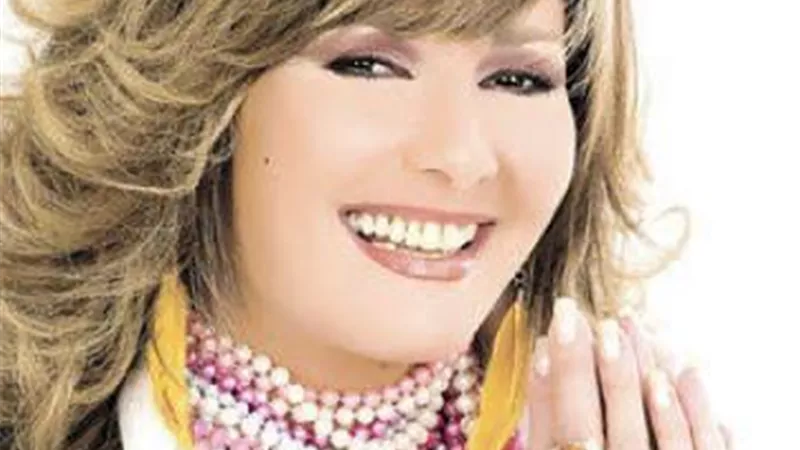 ربنا يثبتنا جميعا.. آثار الحكيم تكشف حقيقة عودتها للتمثيل مرة أخرى