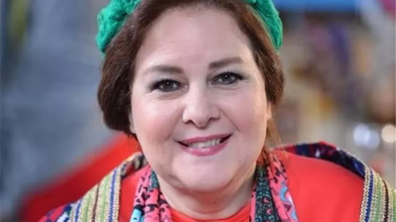 رامى رضوان: دلال عبد العزيز لم تعلم بوفاة زوجها حتى الآن بسبب حالتها الصحية