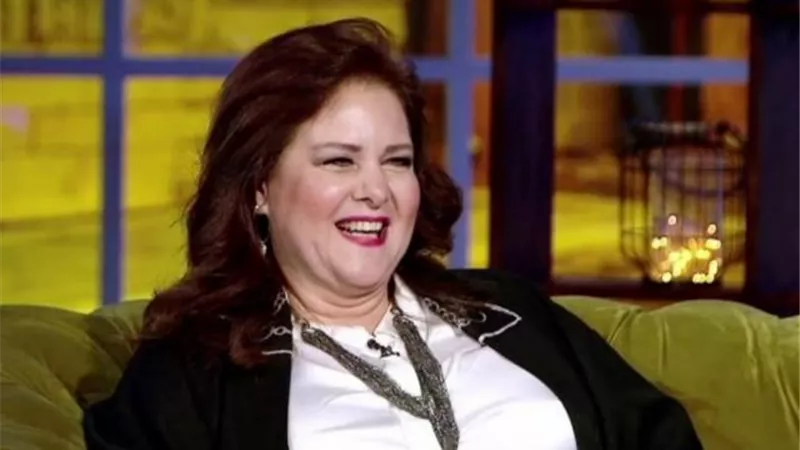 تدهور في الحالة الصحية للفنانة دلال عبدالعزيز