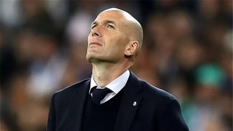 رسميًا.. ريال مدريد يعلن رحيل زيدان عن تدريب الفريق