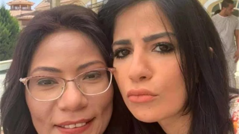 أميرة هاني تشيد بأداء إيمان السيد في مسلسل ”اللي مالوش كبير”: فاكهة رمضان