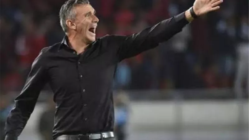 رحيل كارتيرون عن الزمالك.. وكيله يحسم الجدل