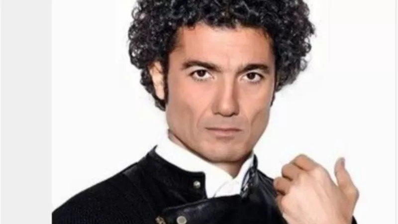 خالد النبوي ينتظر إشارة لبدء تصوير فيلمه الجديد ”كوزمو”