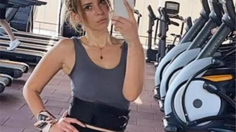 عاش يا بطل.. إيمان العاصى تستعرض رشاقتها من داخل الجيم