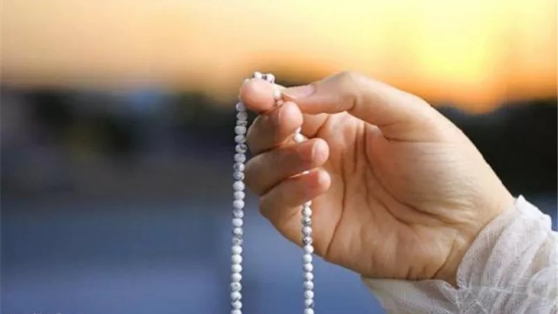يرد القدر ويحقق الأمنيات .. معلومات لا تعرفها عن «التسبيح»