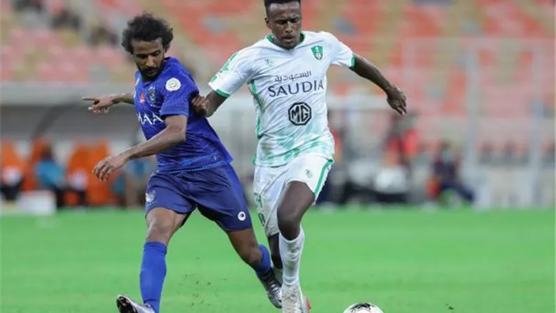 الأهلي السعودي يفوز على الهلال بثنائية مقابل هدف