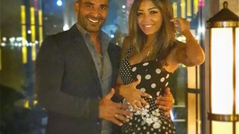 أحمد سعد يحتفل بخطوبته على علياء بسيوني يوم ميلاده