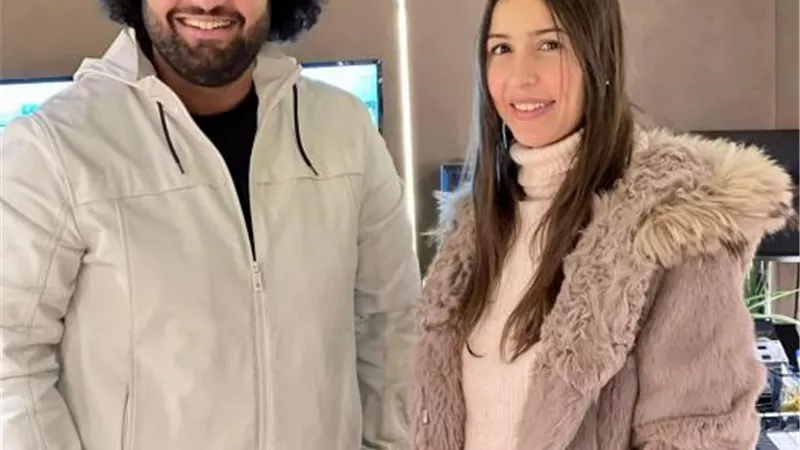 تفاصيل الأغنية الجديدة لـ جنات مع عمرو الخضرى