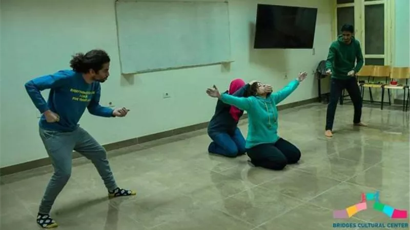 غداً.. مركز «جسور» بالأسقفية يختتم ورشة مسرح المنتدى