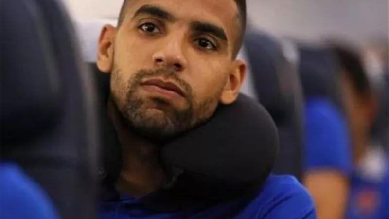 تكريم مؤمن زكريا في قمة الأهلي والزمالك.. الليلة