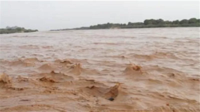 السودان يحذر من فيضانات وسيول بعد هطول أمطار غزيرة