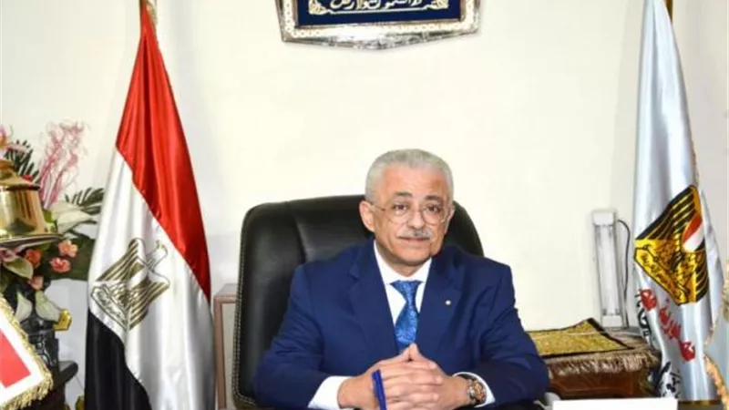 التعليم تعلن طريقة التقديم لمدارس المتفوقين للحاصلين على 98% بالإعدادية..تعرف عليها