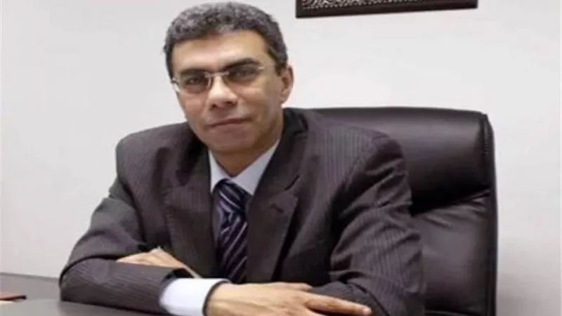 وفاة الكاتب الصحفى الكبير ياسر رزق رئيس مجلس إدارة أخبار اليوم السابق