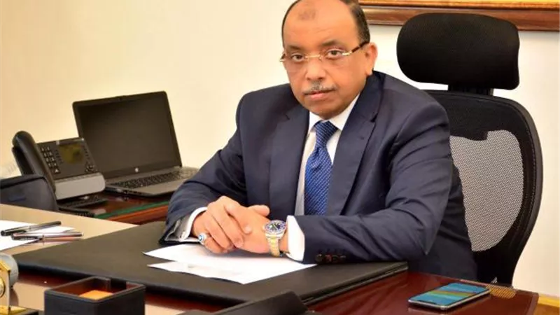 وزير التنمية المحلية يوجه المحافظات برفع درجة الاستعداد للتعامل مع موجة سقوط الأمطار
