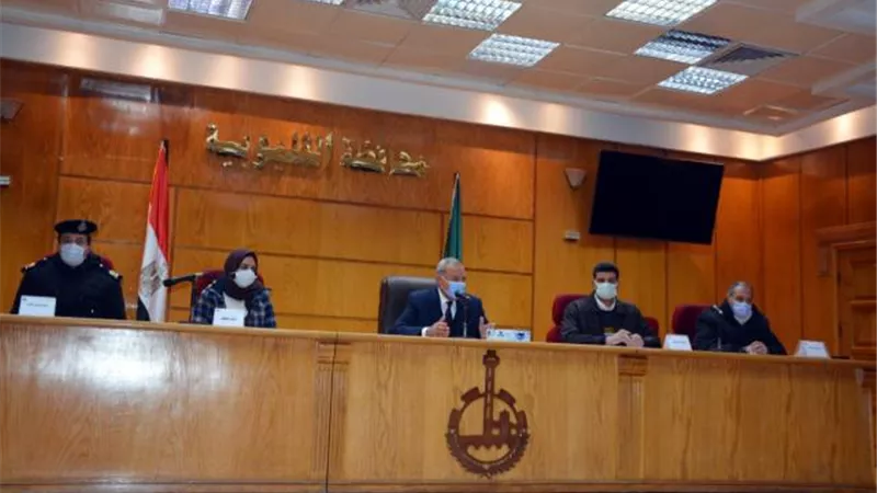 محافظ القليوبية يترأس اجتماع لجنة متابعة إزالة التعديات على أملاك الدولة ضمن الموجة 19