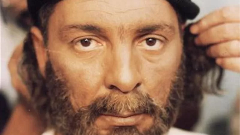 خسر 2 مليون بسببه..  محمود حميدة يستعيد دور ”الميت” في فيلم ”جنة الشياطين”