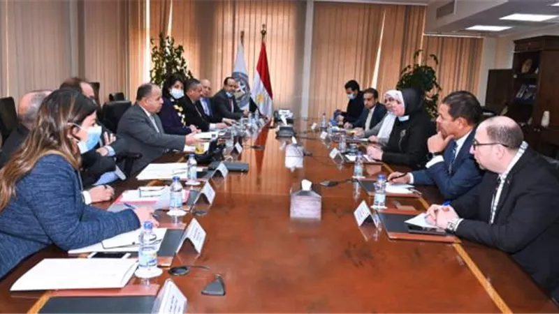 بدء تطبيق مبادرة السداد النقدى لمشحونات الصادرات اعتبارًا من أول يوليو بنسبة خصم ٨٪