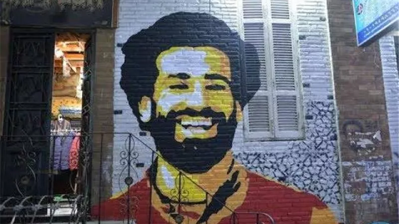 صورة محمد صلاح تزين ”بهو” الجبلاية
