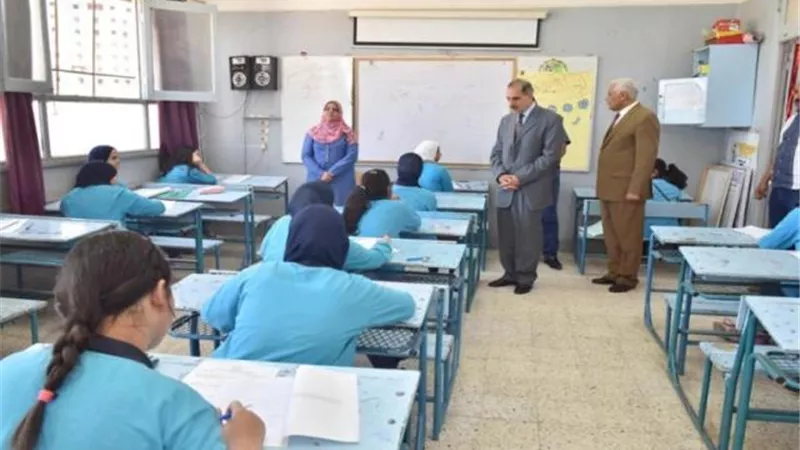 لطلاب الشهادة الإعدادية .. تعرف على توزيع منهج اللغة العربية للترم الثاني