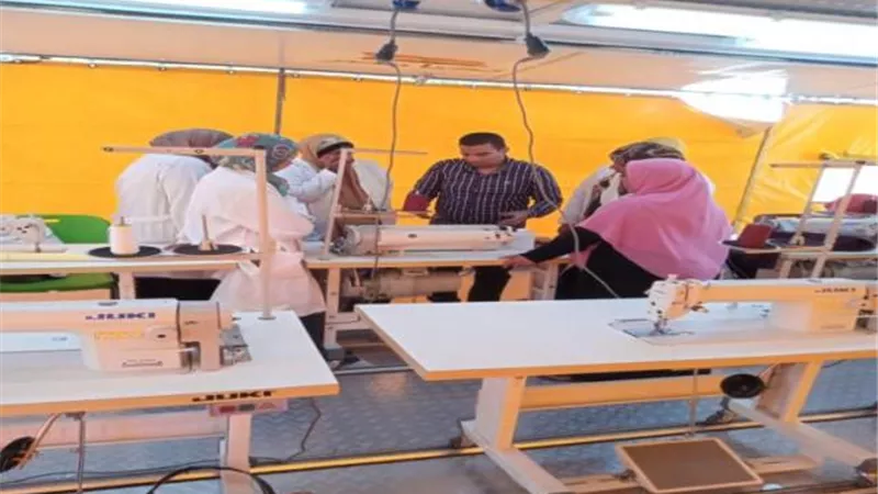 «مجاناً».. بدء التدريب علي مهنة التفصيل والسباكة بوحدة التدريب المتنقلة في هذه القرية