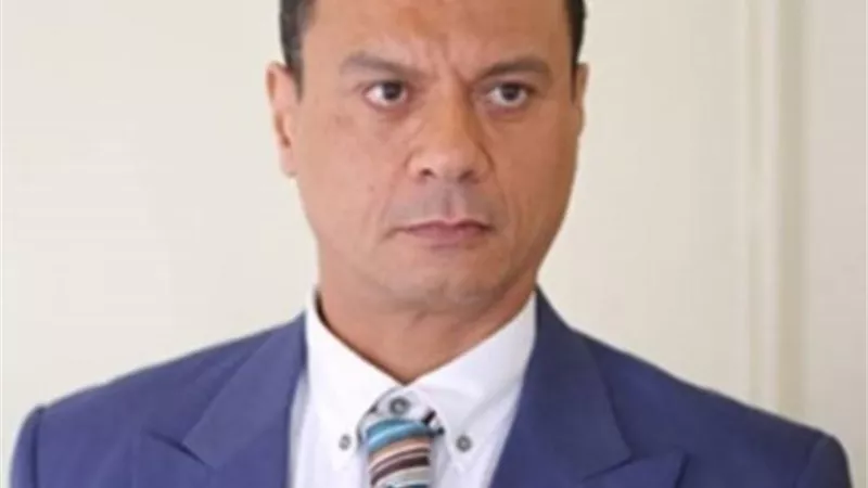 عباس ابو الحسن يواجه أمير كرارة في مسلسل ”عمر الناجي”