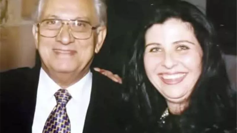 نجلة عمر الحريري تحيى ذكرى ميلاد والدها بهذه الطريقة