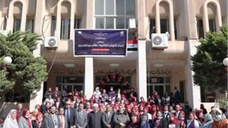 جامعة الأزهر تكرم مستشار وزير التعليم العالي والمنسق العام لطلاب من أجل مصر